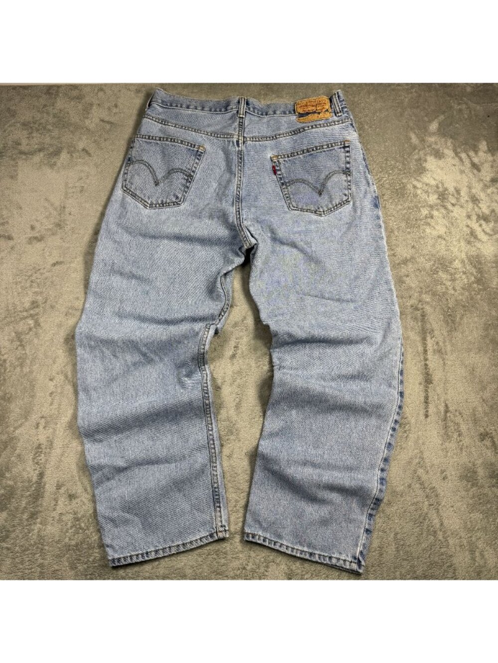 Levis 550 Relaxed Fit Jeans Mens 36x30 Light Wash Tapered Leg Denim Distressed